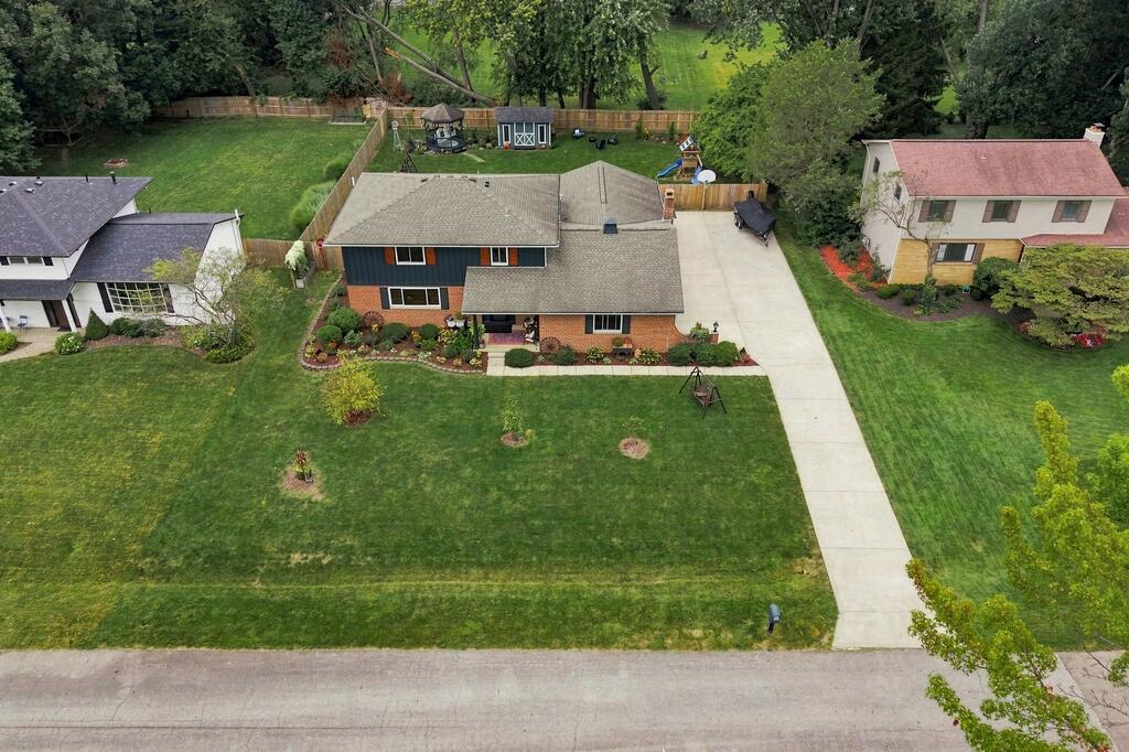 711 Olde Orchard Ct Property Photo 67