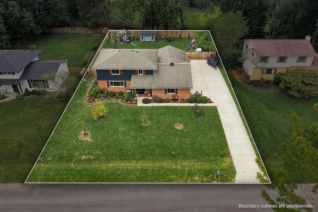 711 Olde Orchard Ct Property Photo 69