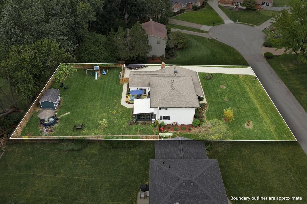 711 Olde Orchard Ct Property Photo 73
