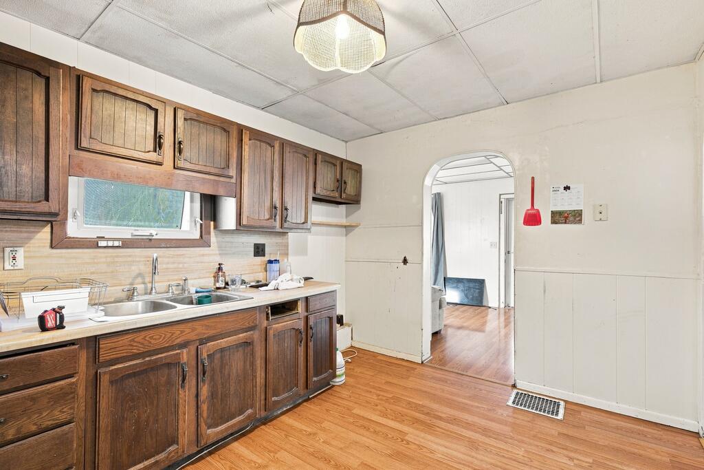 42 W. Main St. Property Photo 8