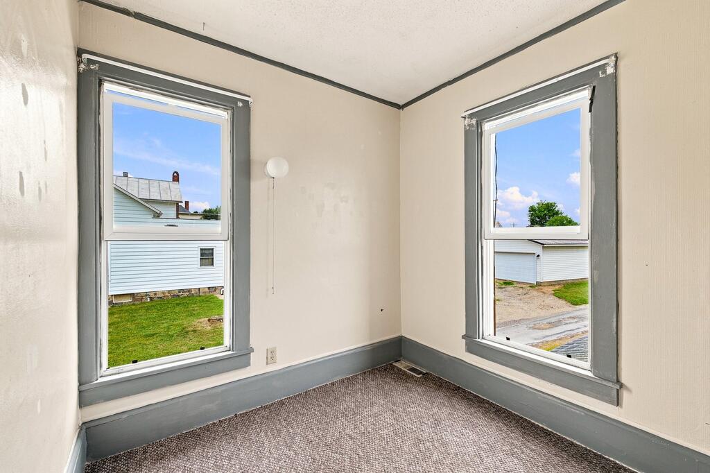 42 W. Main St. Property Photo 14