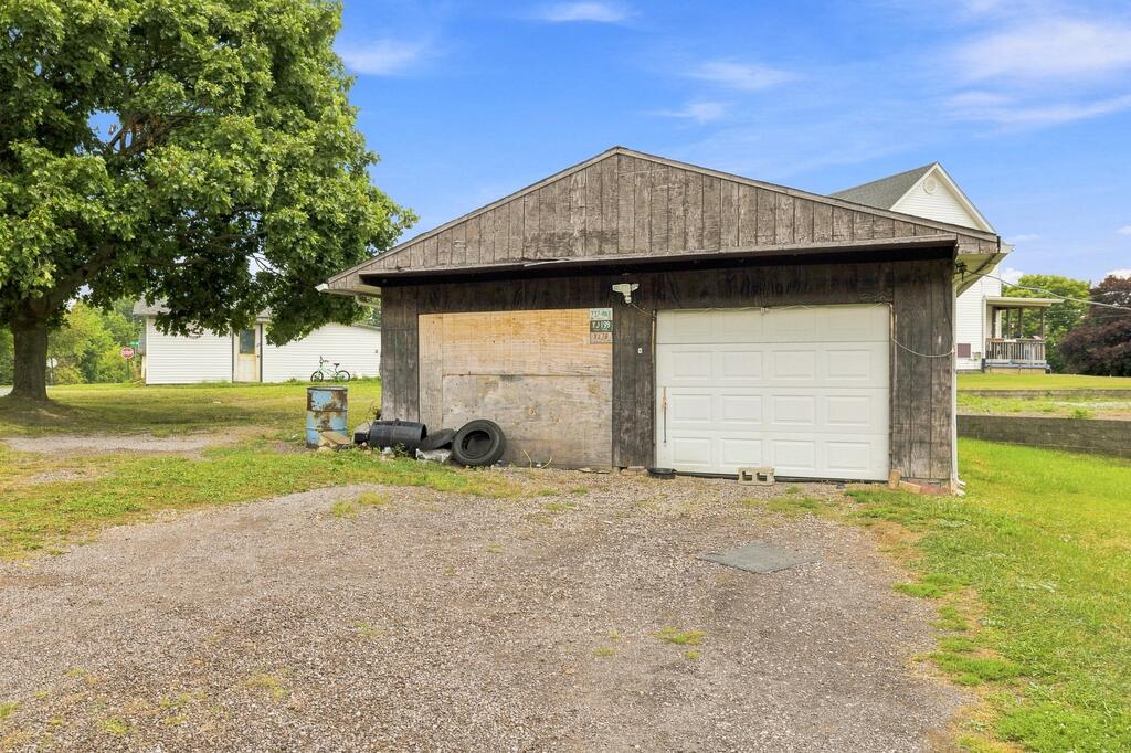 42 W. Main St. Property Photo 18