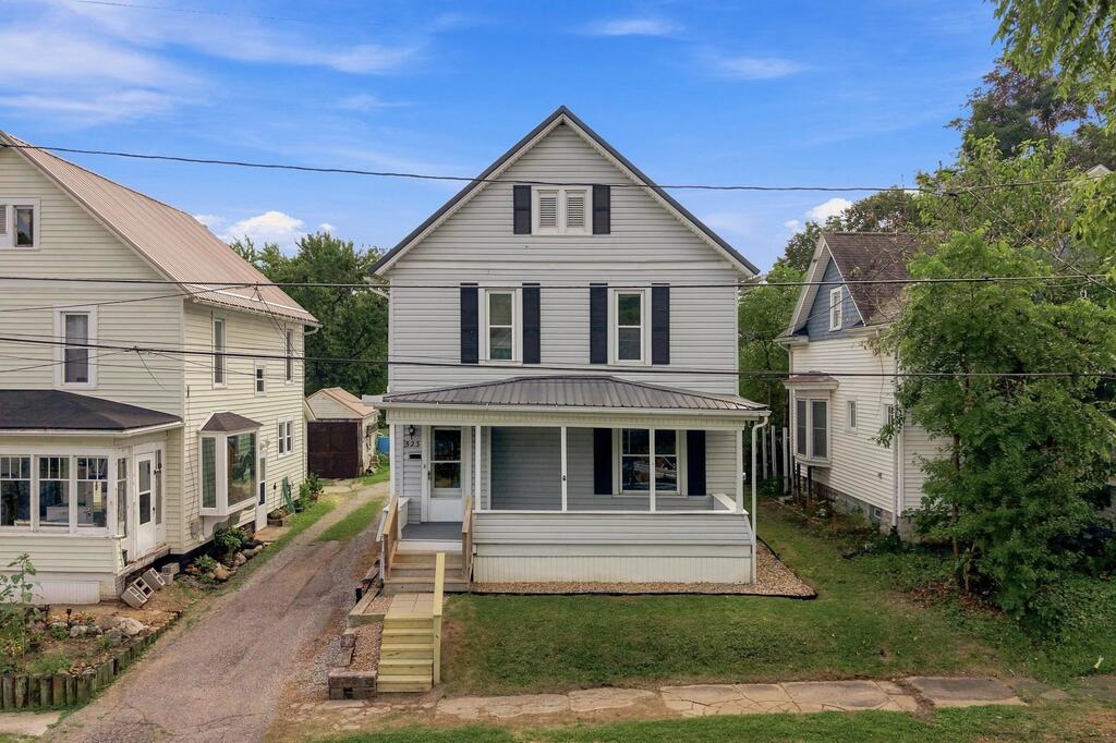 523 Evergreen St Property Photo 1