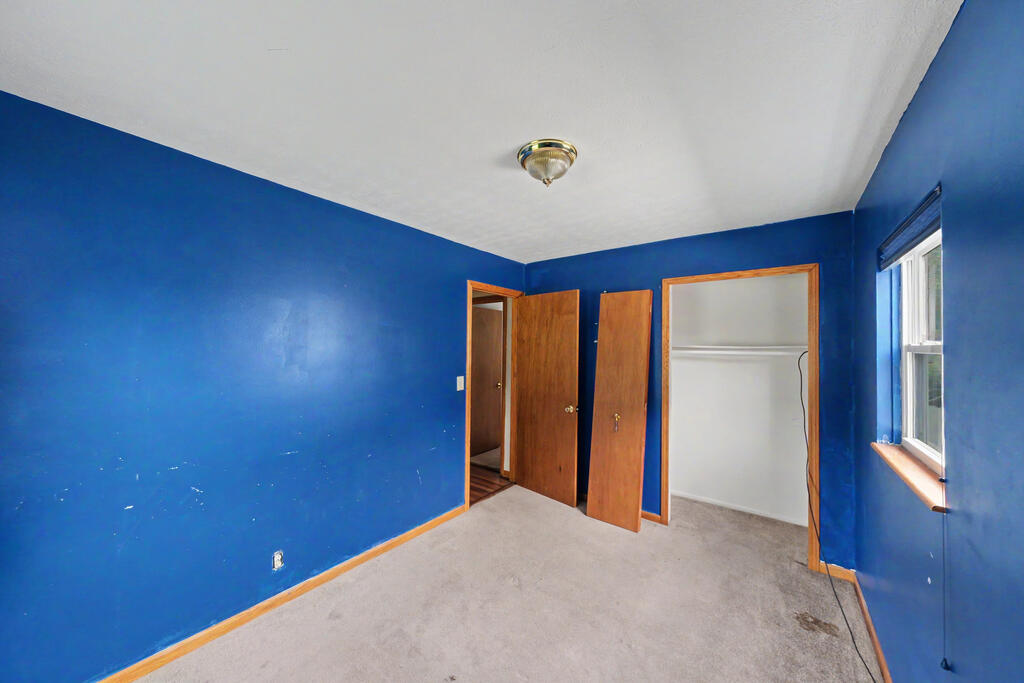 2437 Mercer Drive Property Photo 9