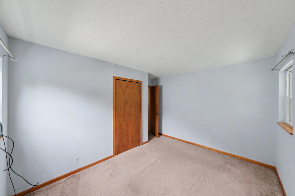 2437 Mercer Drive Property Photo 12