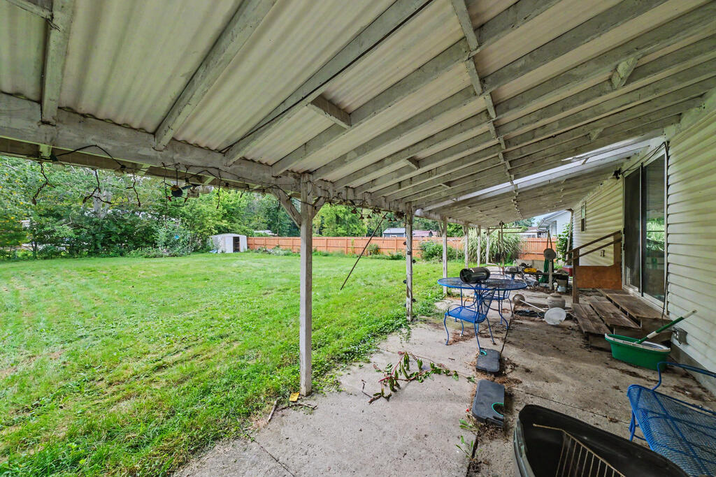 2437 Mercer Drive Property Photo 20