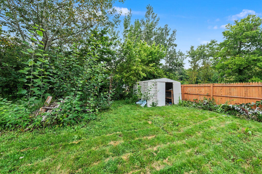 2437 Mercer Drive Property Photo 21