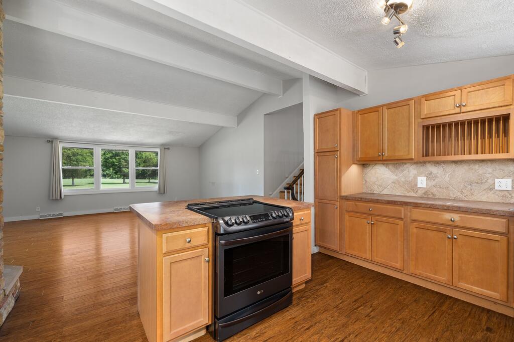 968 Mohican Drive Property Photo 11