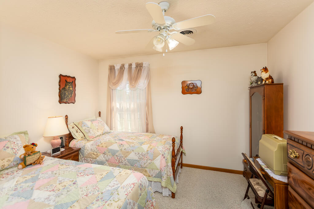 15 Riverview Dr Property Photo 15