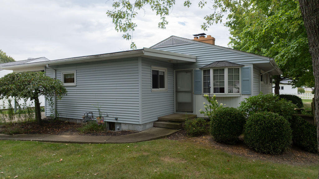 75 Roberts Drive Property Photo 6