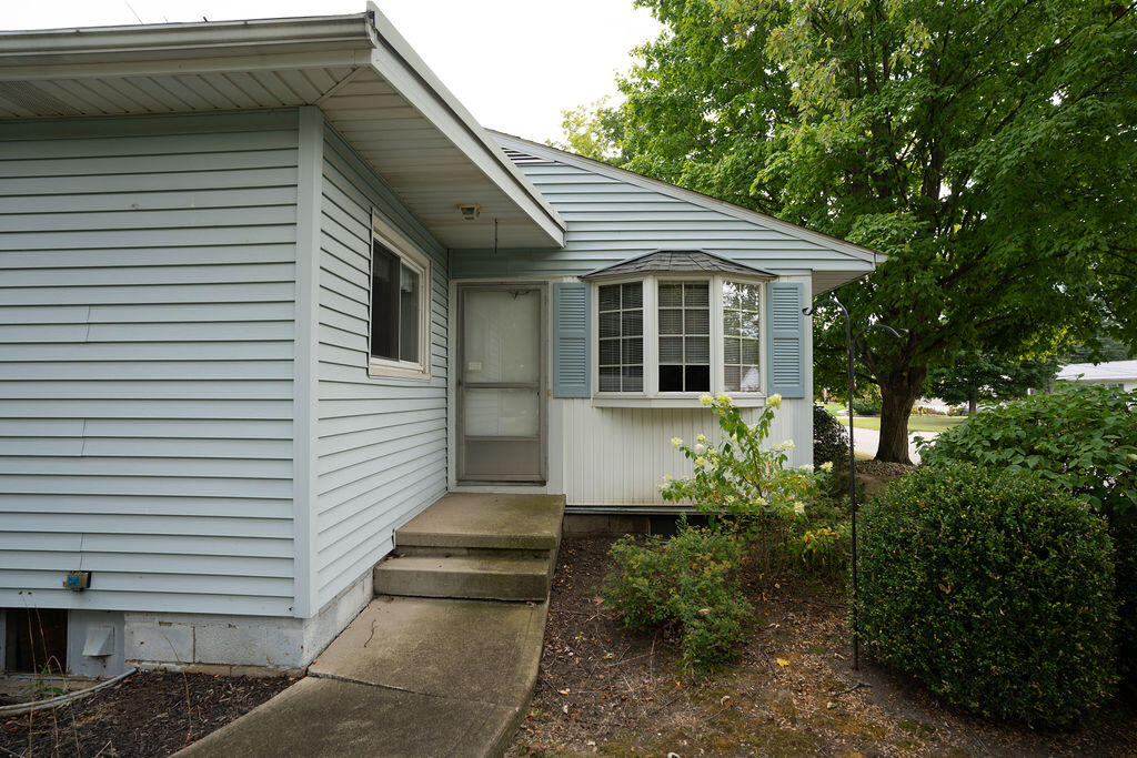 75 Roberts Drive Property Photo 7