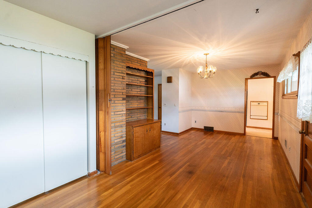 75 Roberts Drive Property Photo 17