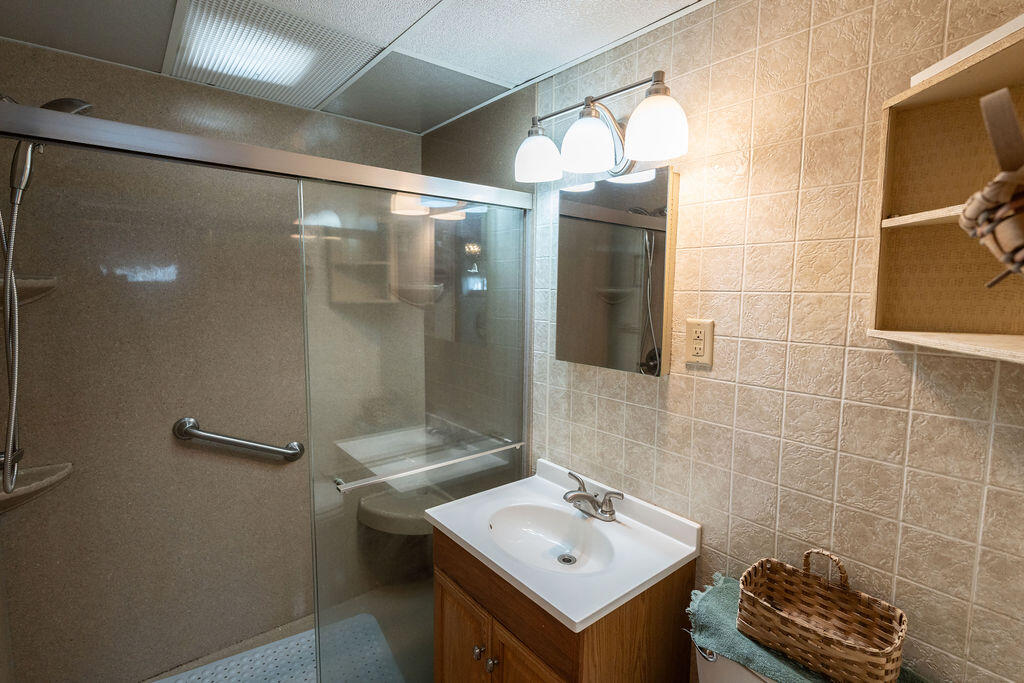 75 Roberts Drive Property Photo 22