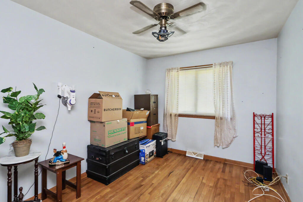 8659 Township Road 34 Property Photo 11