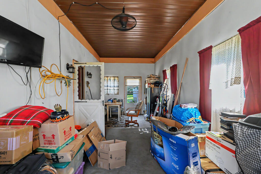 8659 Township Road 34 Property Photo 24