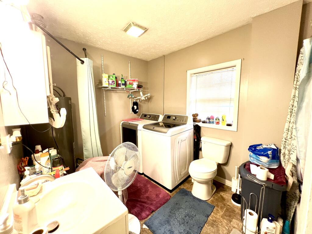 405 Michigan Ave Property Photo 16