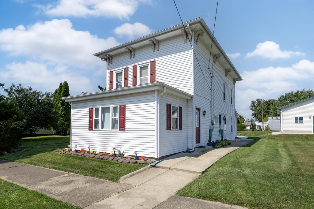 121 Bridge Street Property Photo 1