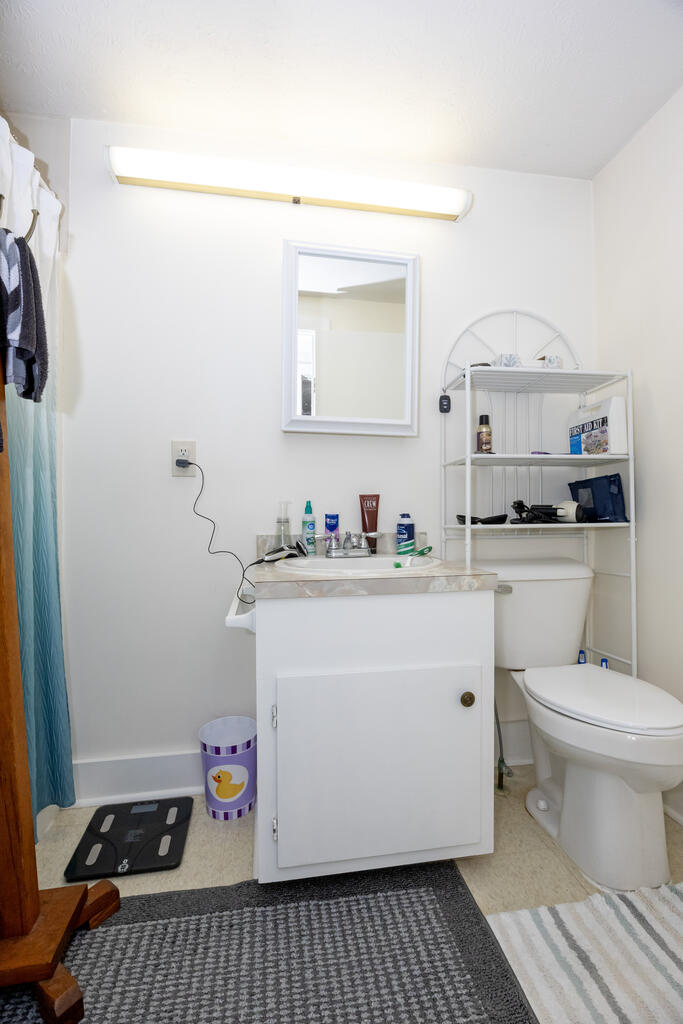 121 Bridge Street Property Photo 8