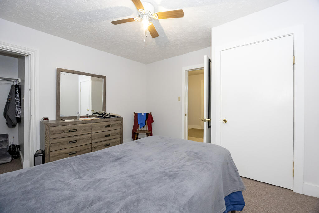 121 Bridge Street Property Photo 12