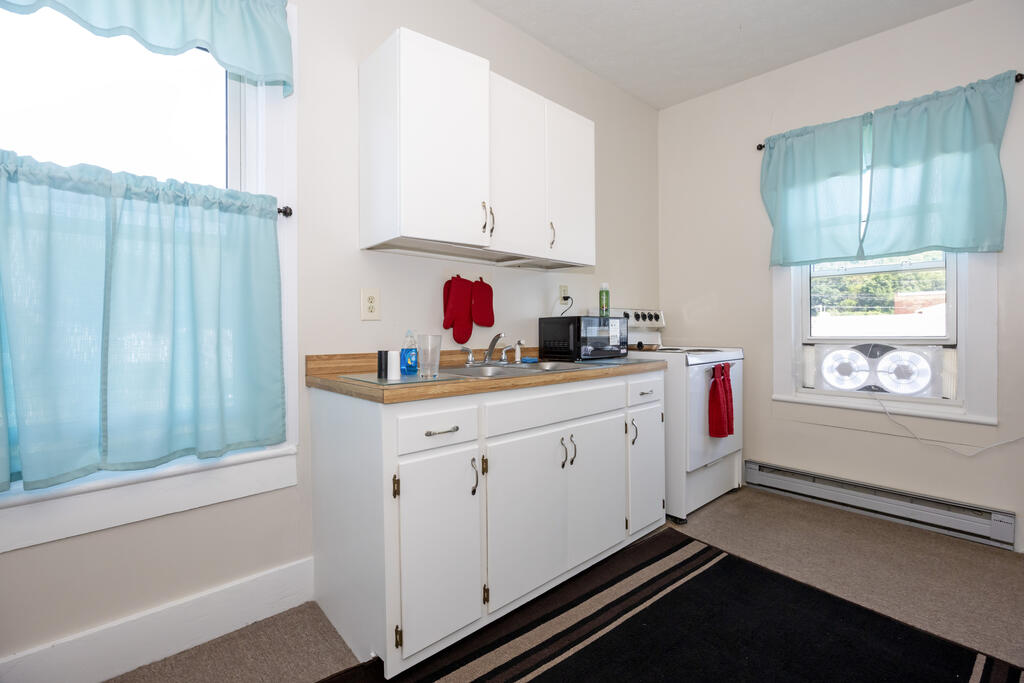 121 Bridge Street Property Photo 24