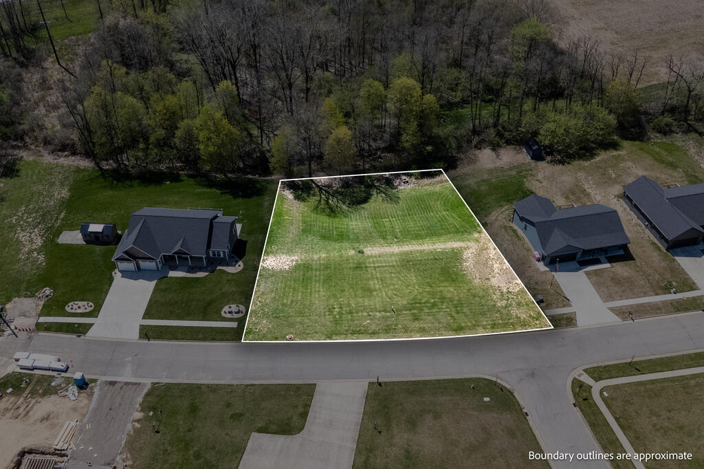 1711 Scarlett's Way Property Photo 1