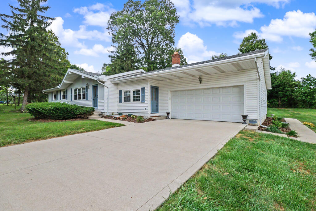 600 Woodcrest Drive Property Photo 1