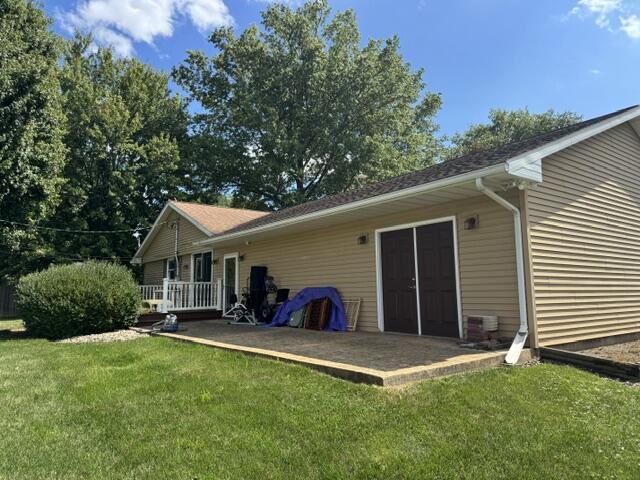 942 Victoria Drive Property Photo 4