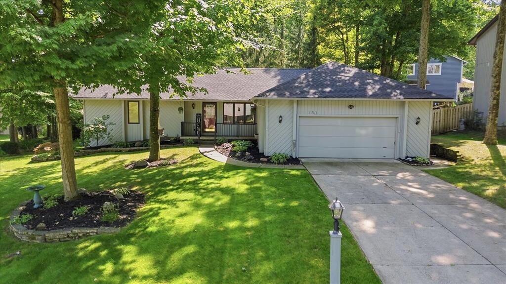 151 Dartmouth Drive Property Photo 3
