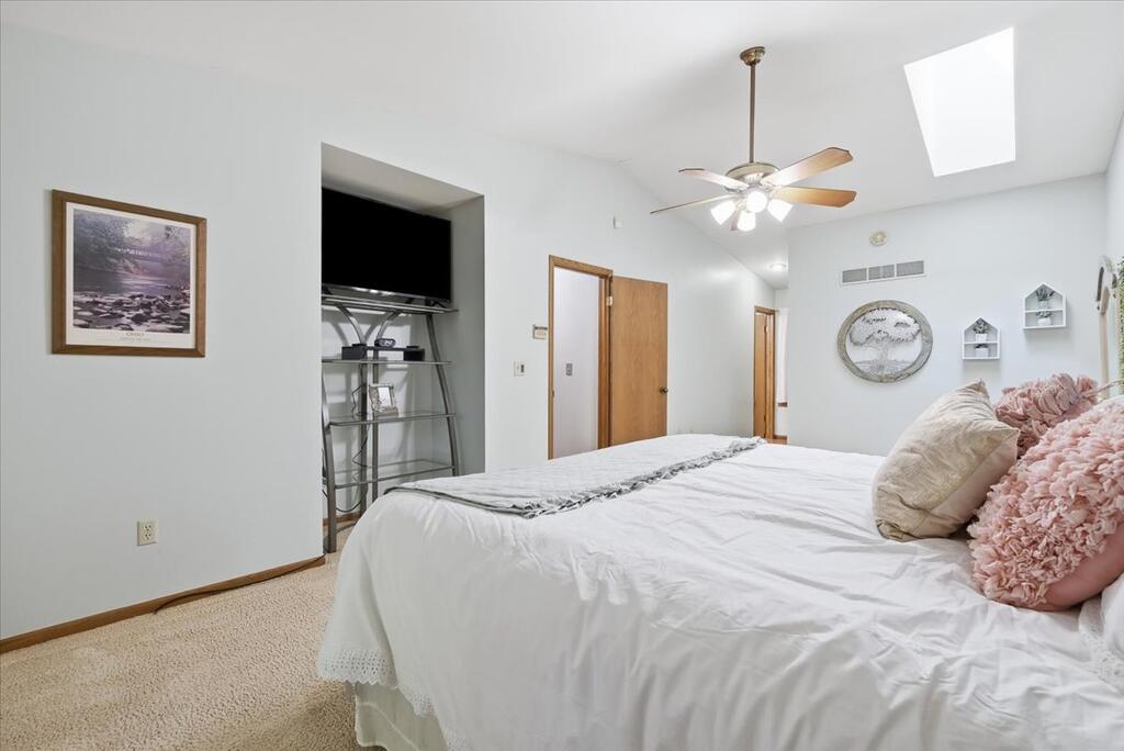 151 Dartmouth Drive Property Photo 28