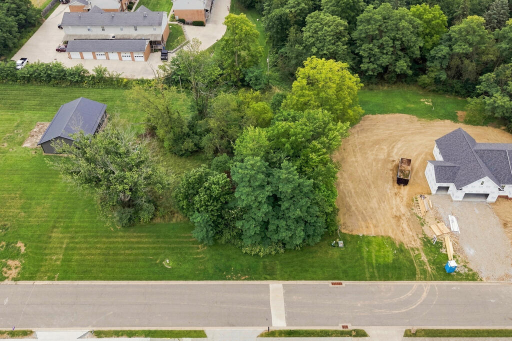 0 Hess Circle Property Photo 3