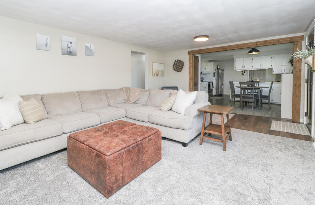 1104 Walcrest Property Photo 13