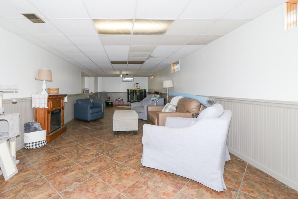 1104 Walcrest Property Photo 38