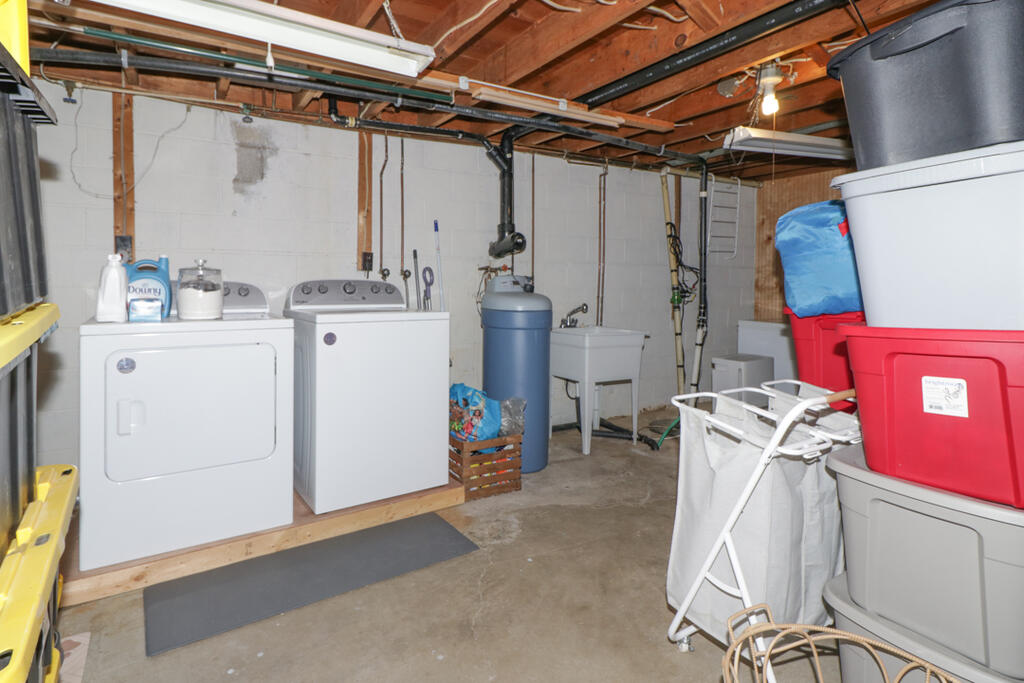1104 Walcrest Property Photo 41