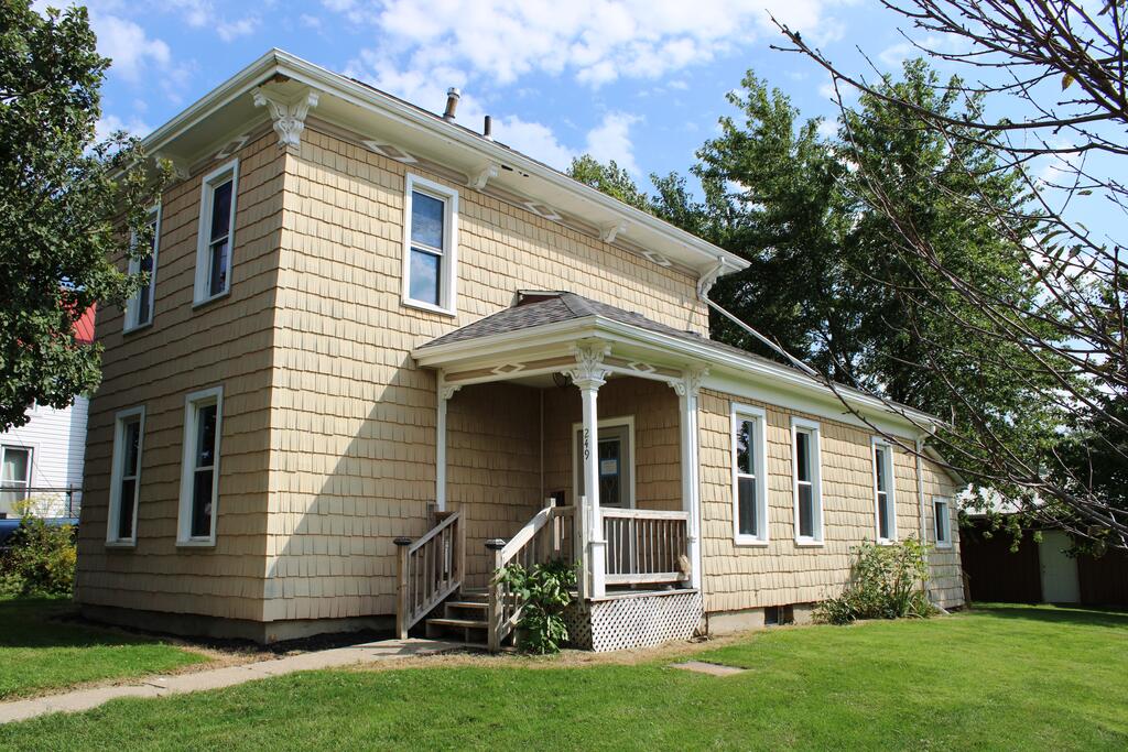 249 Dawsett Ave Property Photo 1