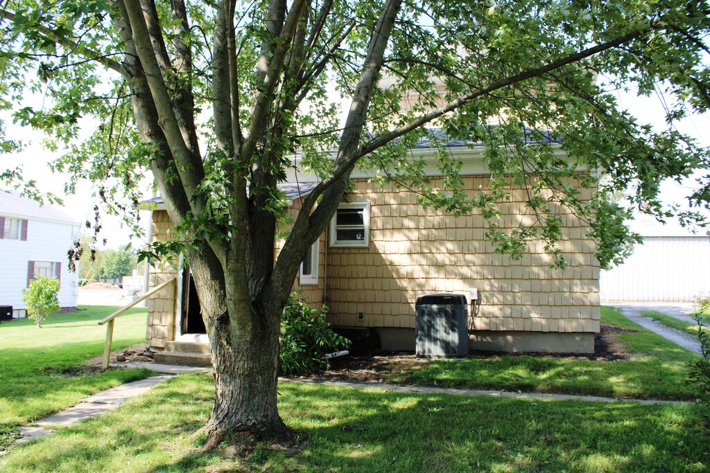 249 Dawsett Ave Property Photo 4