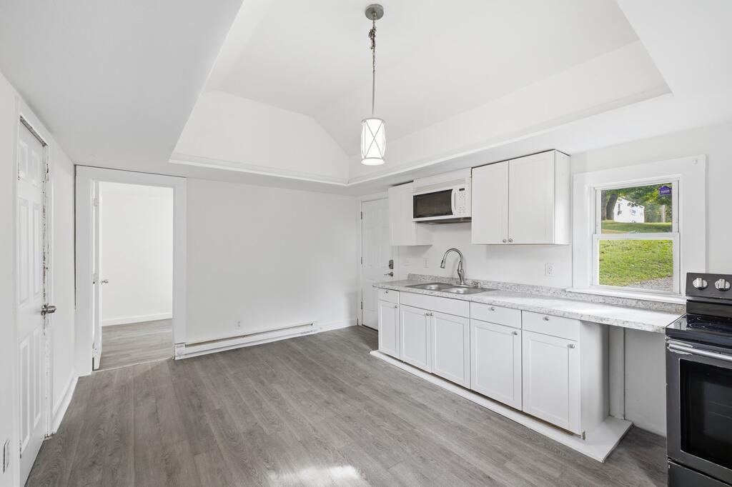 339 Seventh Ave Property Photo 2