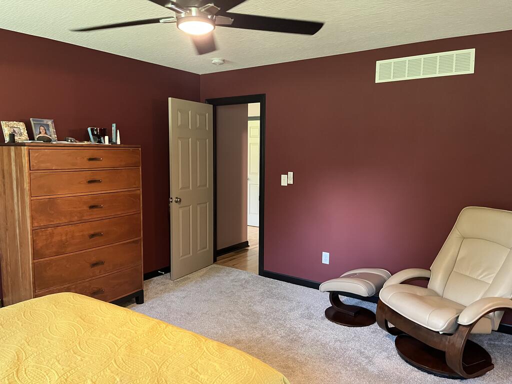 9175 Wohlgamuth Road Property Photo 12