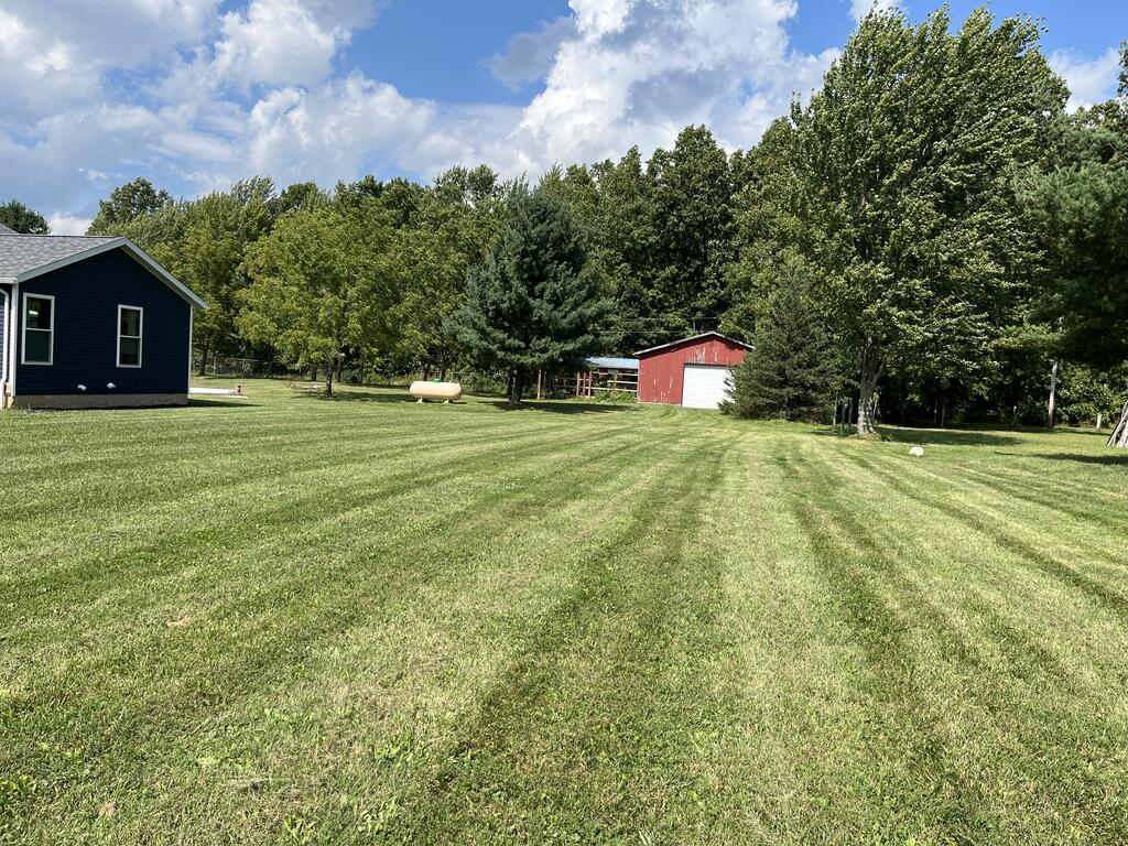 9175 Wohlgamuth Road Property Photo 34