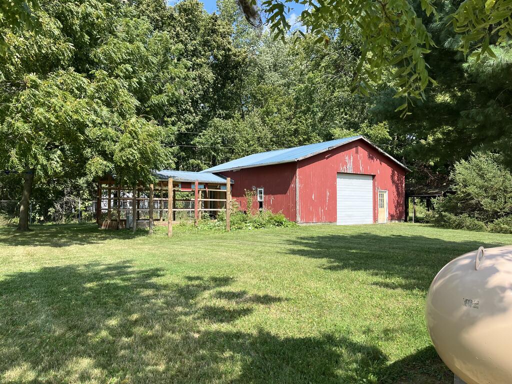 9175 Wohlgamuth Road Property Photo 35