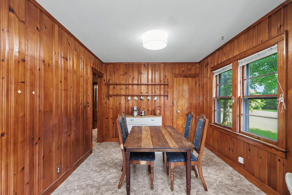 1405 State Route 598 Property Photo 5