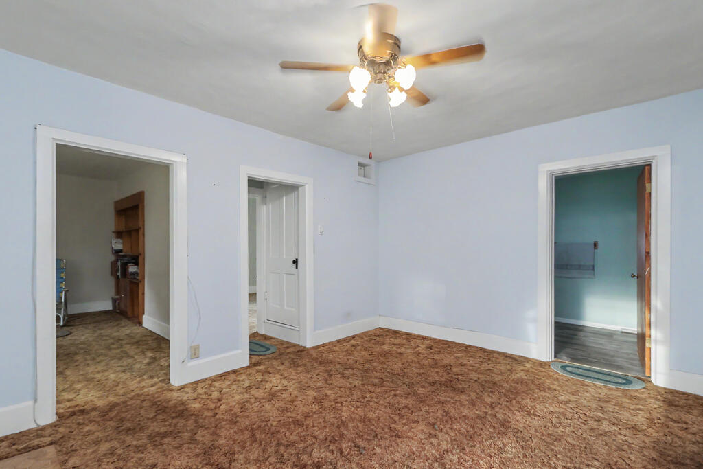 114 Enterprise Street Property Photo 3