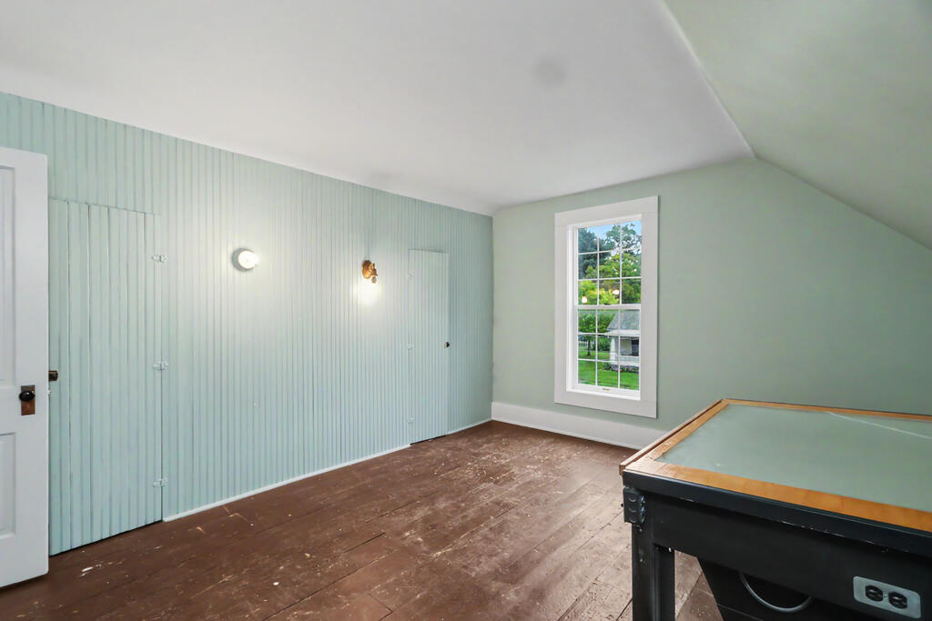 114 Enterprise Street Property Photo 18