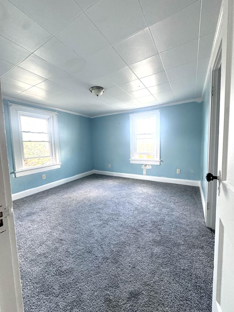 241 Lexington Ave Property Photo 7