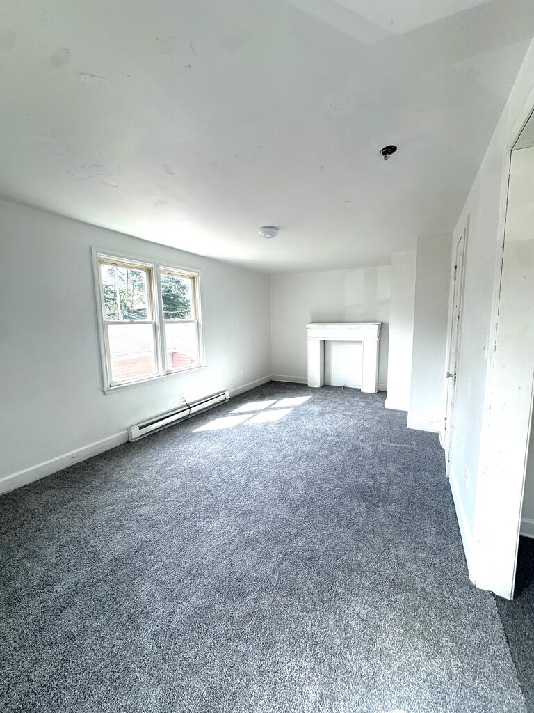 241 Lexington Ave Property Photo 15