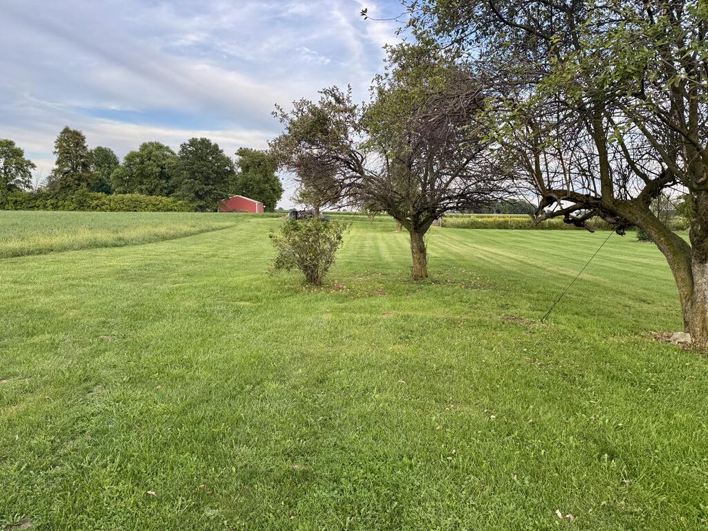 4437 Beechgrove Rd. Property Photo 4