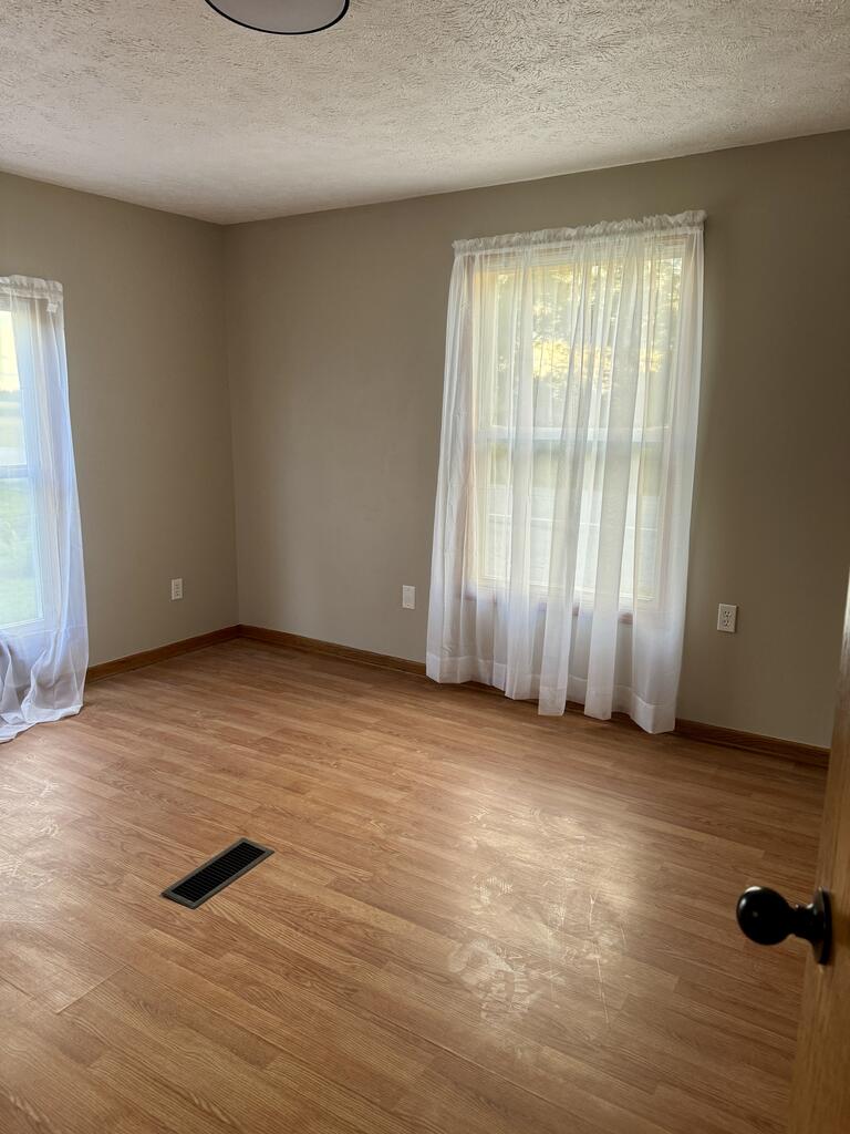 4437 Beechgrove Rd. Property Photo 13