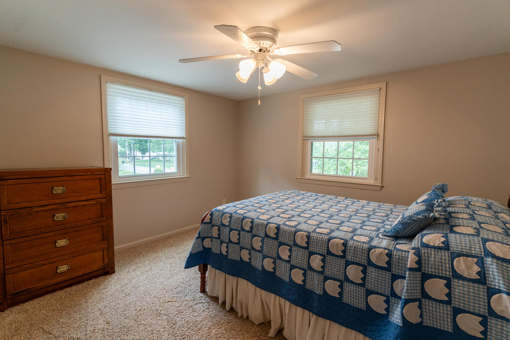 521 Chevy Chase Property Photo 45