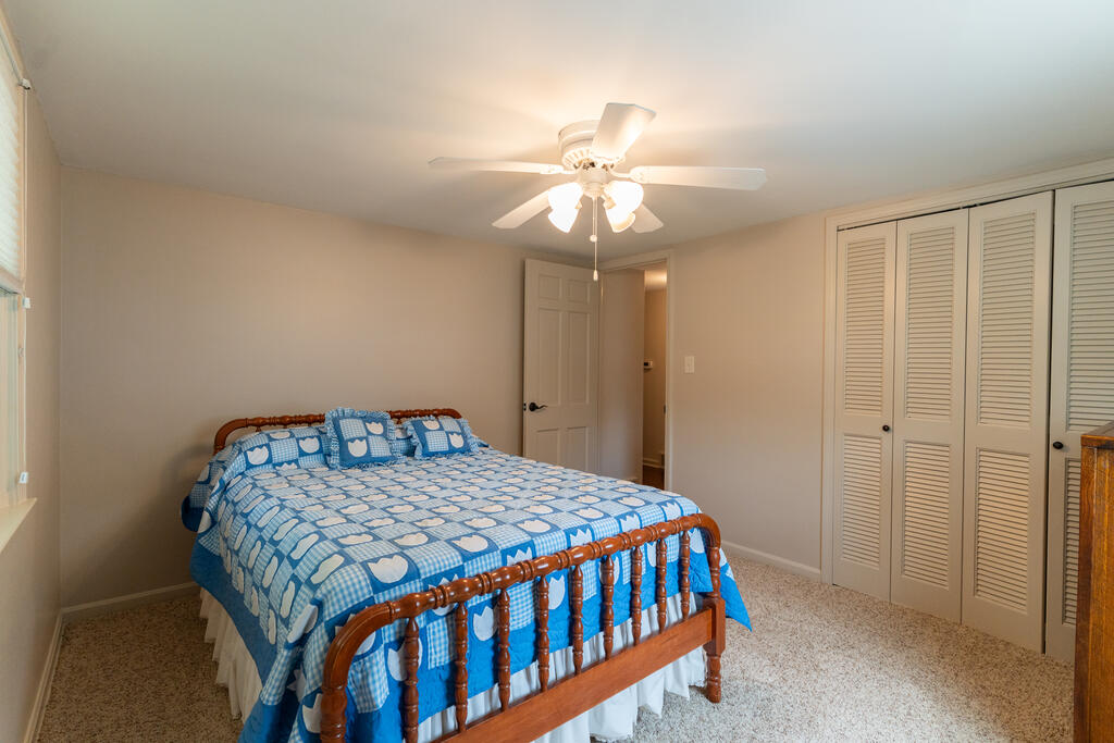 521 Chevy Chase Property Photo 46