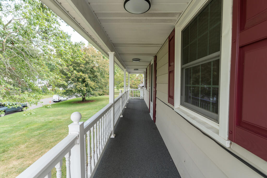 521 Chevy Chase Property Photo 54
