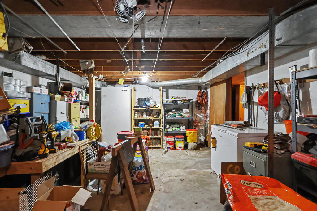 1627 Beck Road Property Photo 21